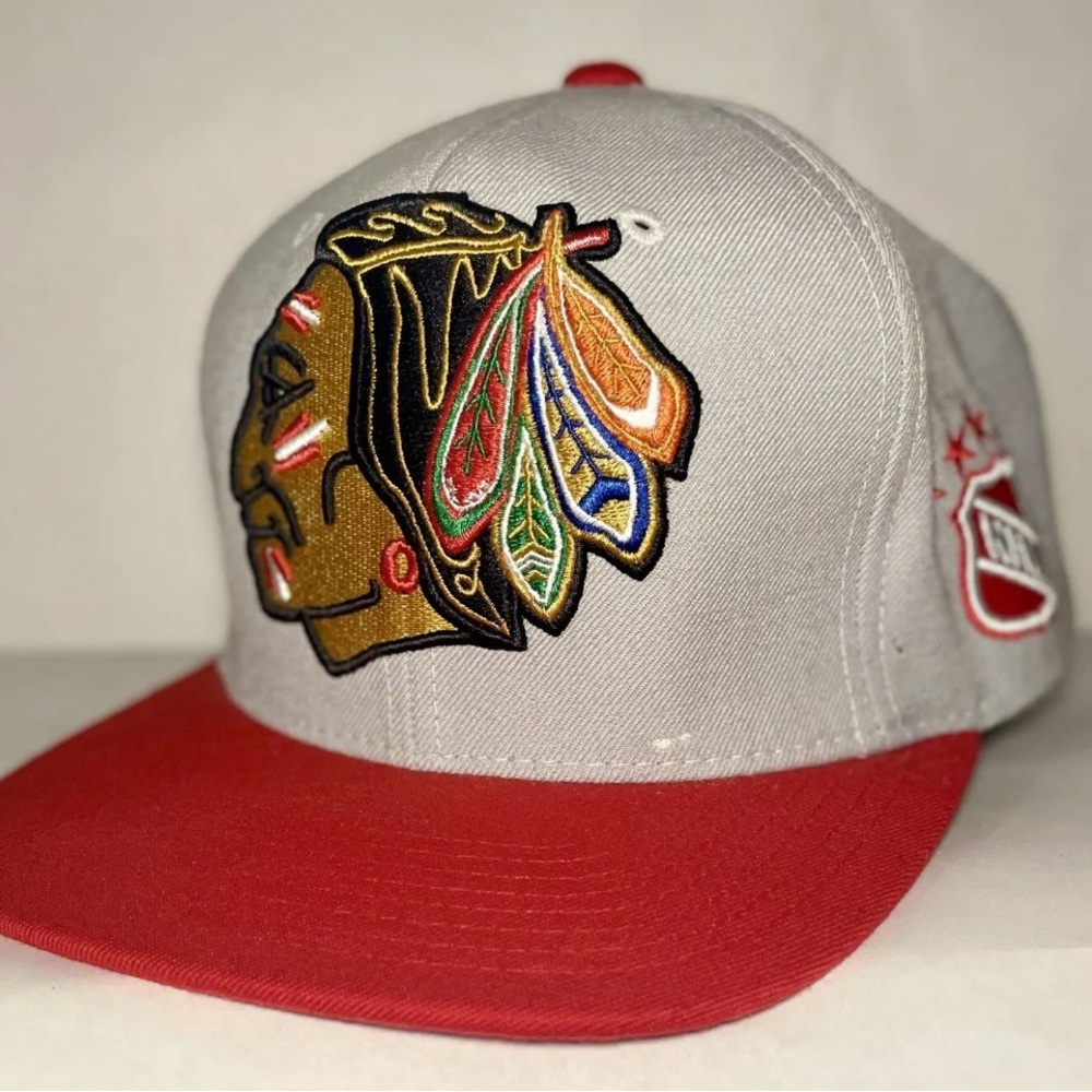 NHL Chicago Blackhawks Mitchell & Ness Snap Back Hat Well Kept